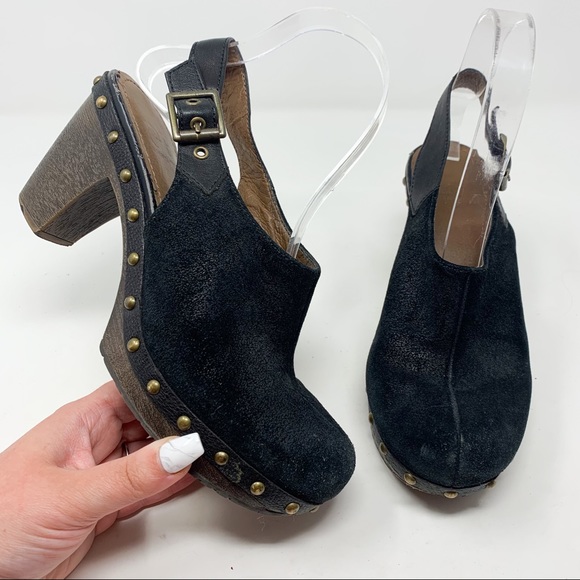 Gianni Bini Shoes - 🤍Gianni Bini Genuine Leather Clogs Slingback